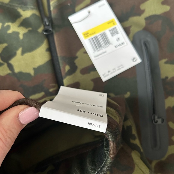 Nike tech youth camo joggers + jacket combo. Size XS (6-7) - Picture 2 of 11